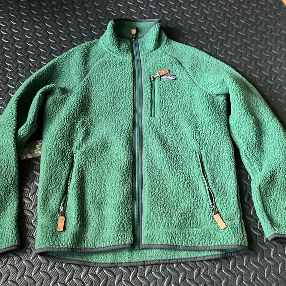 Patagonia zip up jacket